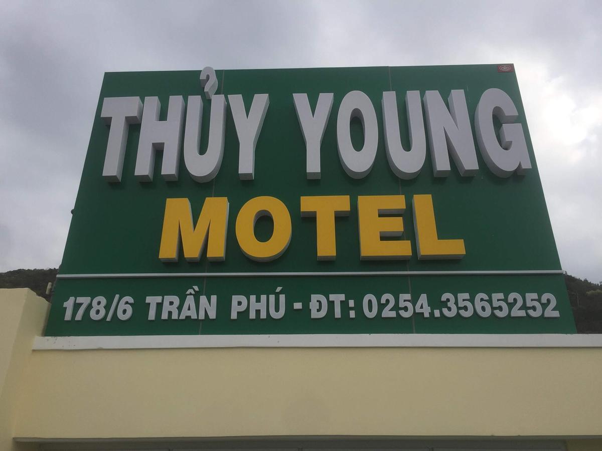Khach San Thuy Young Hotel Vung Tau Buitenkant foto