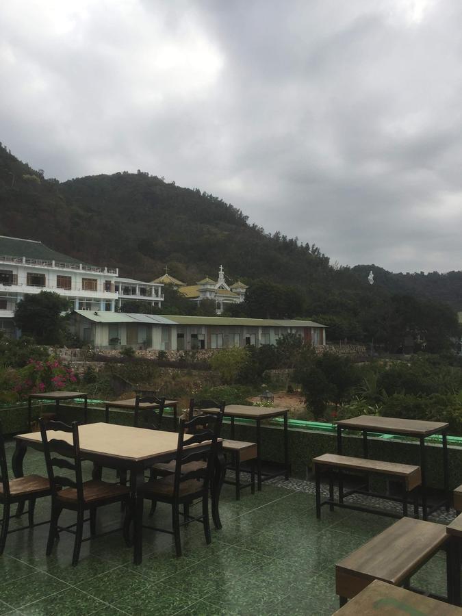 Khach San Thuy Young Hotel Vung Tau Buitenkant foto