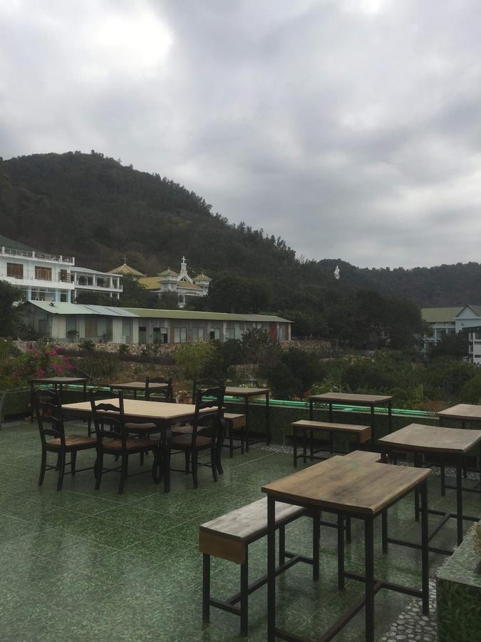 Khach San Thuy Young Hotel Vung Tau Buitenkant foto